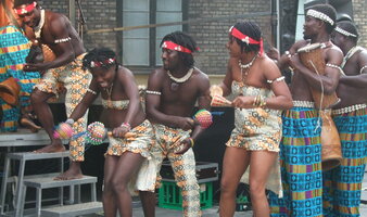 Afrikansk dans -trommespil-afrozumba
